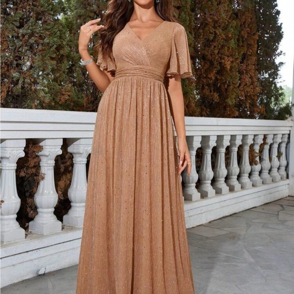 Butterfly sleeve sequin formal dress - Picture 5 of 5